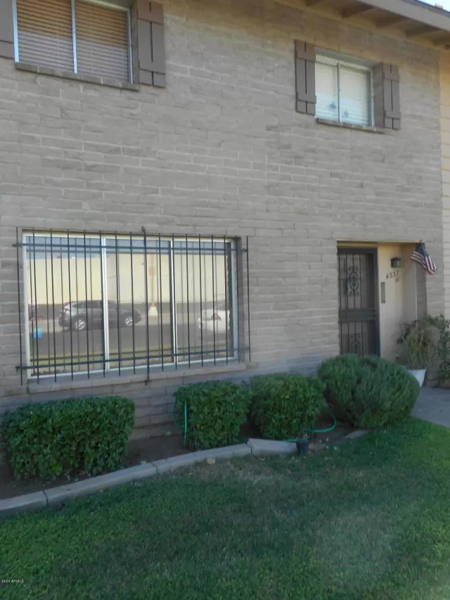 MLS: 6140716 Condo For Sale