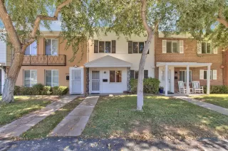 Photo #1: 6140768 Listing