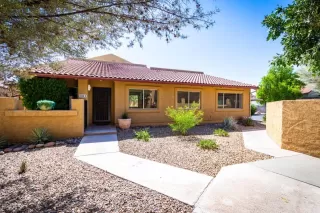 Photo #1: 6140834 Listing