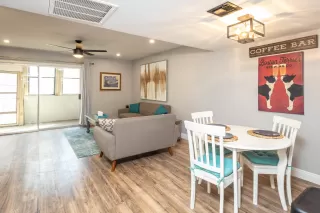 Photo #3: 6140883 Listing 