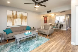 Photo #4: 6140883 Listing 