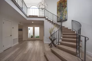 Photo #5: 6140929 Listing 