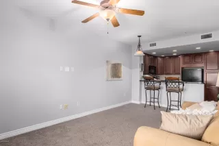 Photo #4: 6141023 Listing 