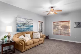 Photo #5: 6141023 Listing 