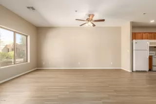 Photo #6: 6141090 Listing