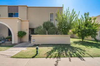 Photo #2: 6141105 Listing