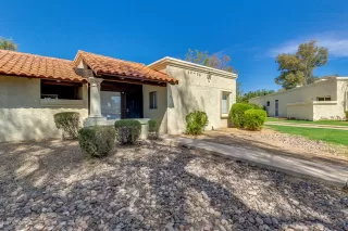 Photo #1: 6141265 Listing