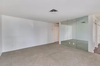 Photo #3: 6141265 Listing