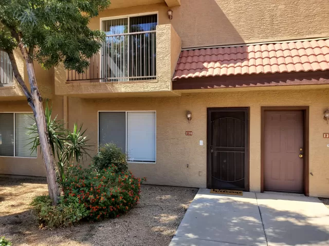 MLS: 6141509 Condo For Sale