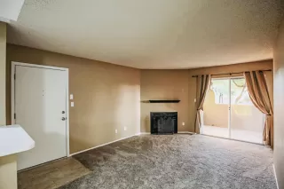 Photo #3: 6141763 Listing