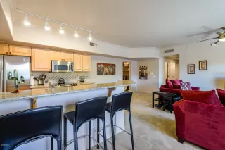 Photo #3: 6141775 Listing