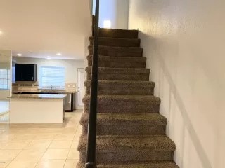 Photo #2: 6141934 Listing