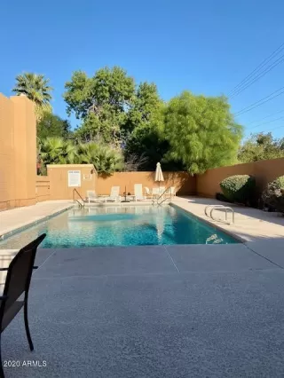 Photo #5: 6141954 Listing