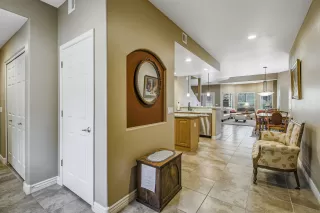 Photo #3: 6141955 Listing