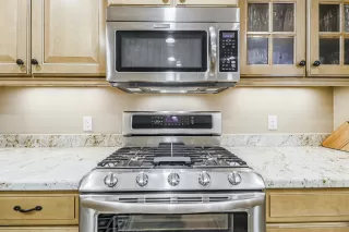 Photo #5: 6141955 Listing