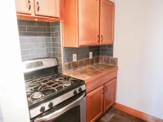 Photo #5: 6142066 Listing