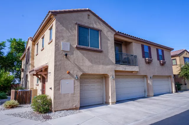 MLS: 6142152 Condo For Sale