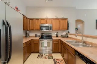 Photo #2: 6142200 Listing