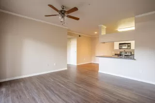 Photo #3: 6142370 Listing 