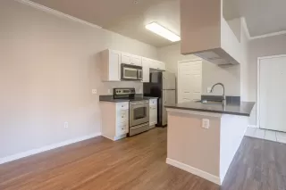 Photo #6: 6142370 Listing 
