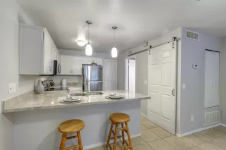 Photo #3: 6142399 Listing