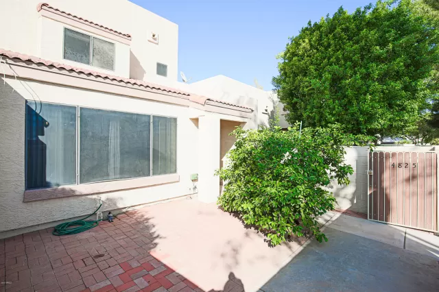 MLS: 6142655 Condo For Sale