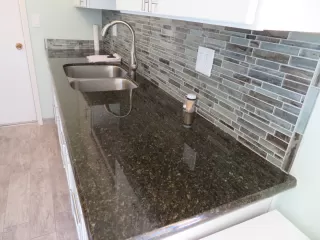 Photo #6: 6142662 Listing