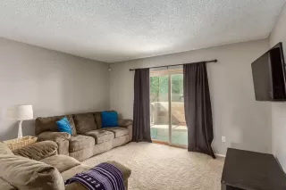 Photo #1: 6142807 Listing