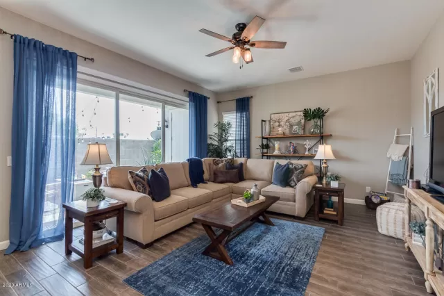 MLS: 6142938 Condo For Sale