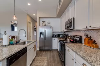 Photo #4: 6142938 Listing 