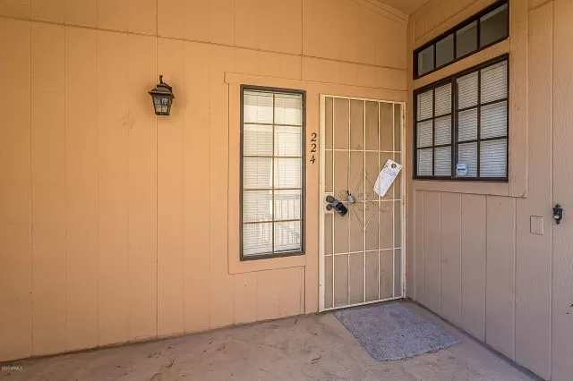 MLS: 6142963 Condo For Sale