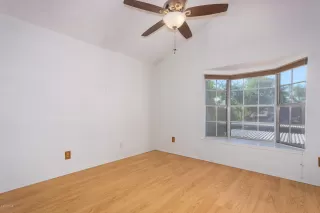 Photo #3: 6142980 Listing