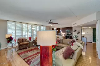 Photo #5: 6143091 Listing