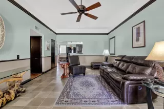 Photo #3: 6143304 Listing