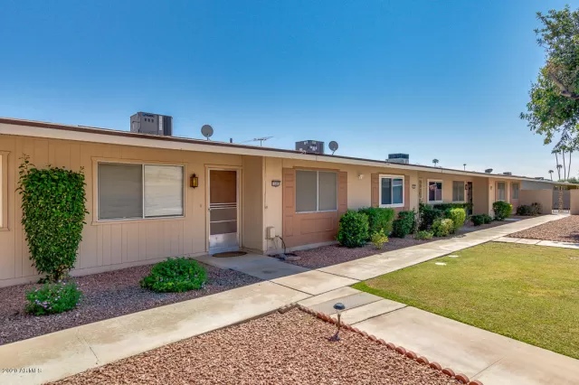 MLS: 6143327 Condo For Sale