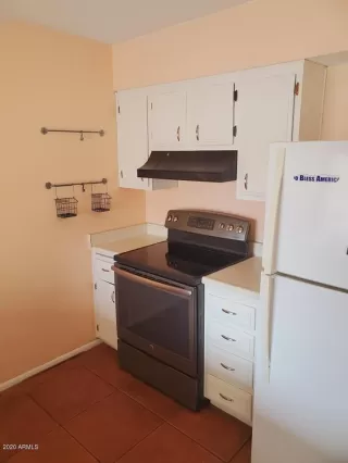 Photo #4: 6143327 Listing 