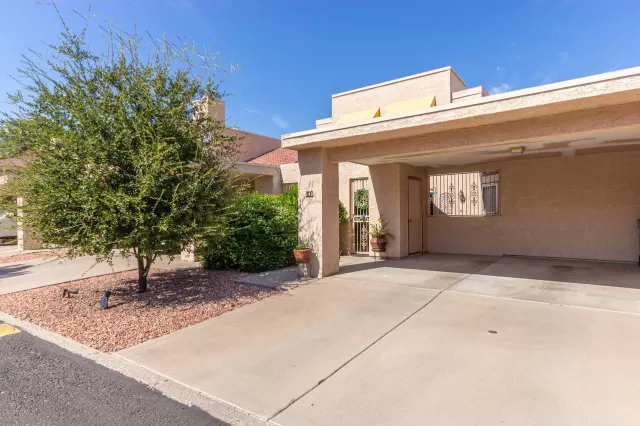 MLS: 6143523 Condo For Sale