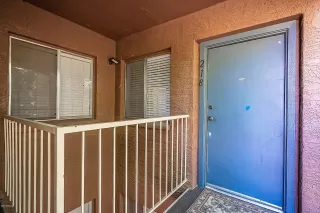 Photo #2: 6143599 Listing