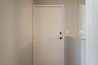 Photo #3: 6143599 Listing