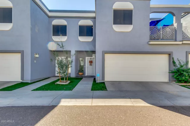 MLS: 6143618 Condo For Sale