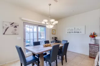 Photo #4: 6143618 Listing