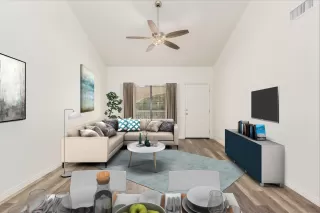 Photo #2: 6143668 Listing