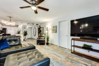 Photo #5: 6143739 Listing 