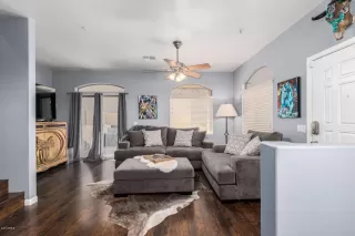 Photo #2: 6143759 Listing 