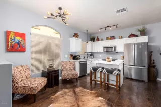 Photo #6: 6143759 Listing 