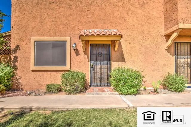 MLS: 6143830 Condo For Sale