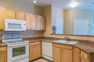 Photo #2: 6143874 Listing