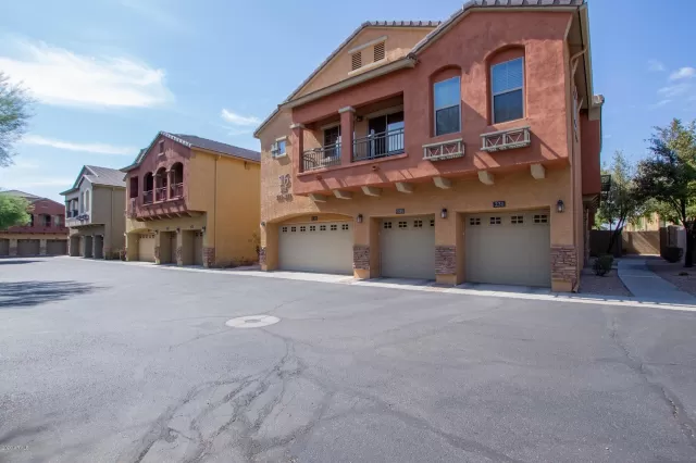 MLS: 6143887 Condo For Sale