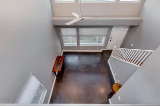 Photo #2: 6143964 Listing