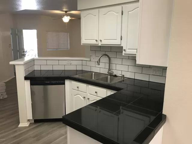 MLS: 6143998 Condo For Sale